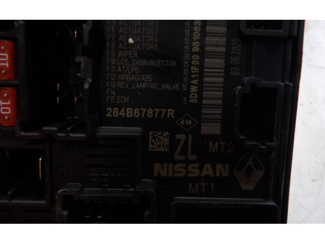 Pojistková skříňka 284B67877R Renault Captur II 2020