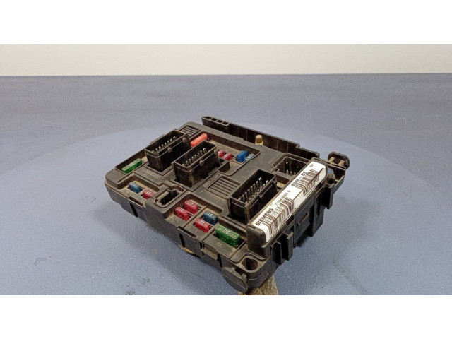 Ящик предохранителей (комплект)