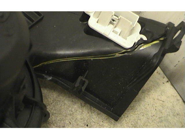 Вентилятор печки 13124703 Opel Meriva A