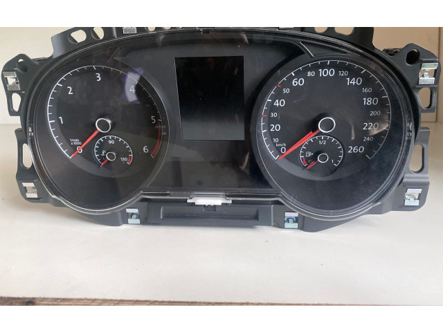 Панель приборов 5G1920741A, 1555021292   Volkswagen Golf VII       