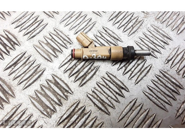 Vstřikovač 232500t030 Toyota Prius (XW30) 2ZR FXE