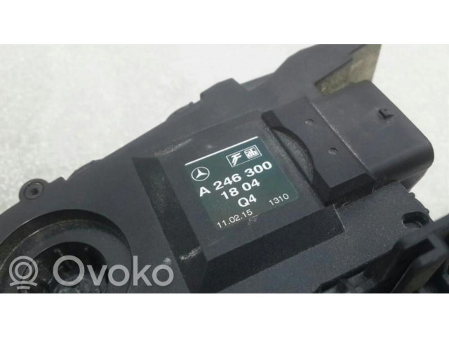 Педаль акселератора