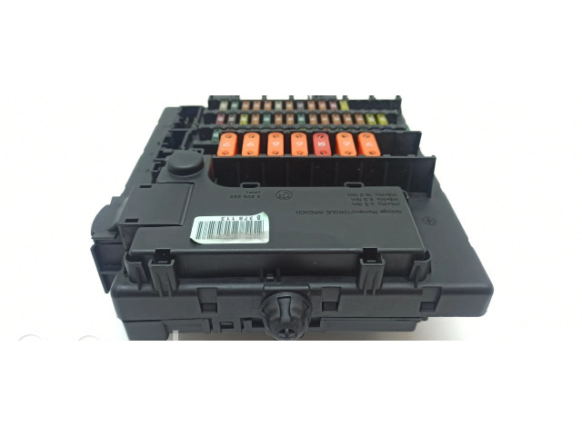 Блок предохранителей 6911922, 6905228   BMW Z4 E85 E86    