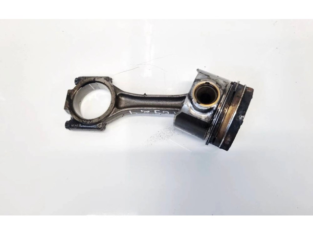 Поршень с шатуном Mitsubishi Outlander