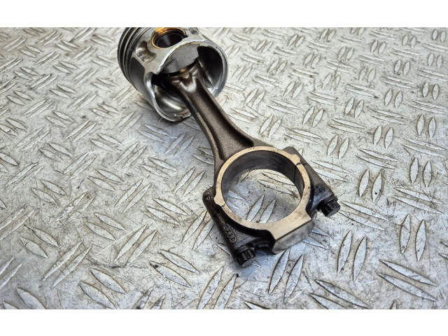 Píst 0386, BHS   Volkswagen Caddy     