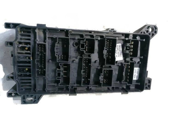 Блок предохранителей  911603E070   KIA Sorento    