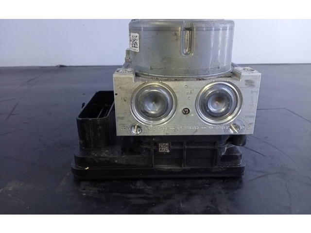 Блок АБС 476600078R, P3-B8-27-2 Dacia Lodgy - года