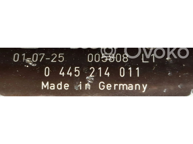 Топливная рампа 005808, 010725 Rover 75