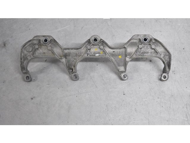 Топливная рампа 06E133340E   Audi S5   для двигателя CGWC