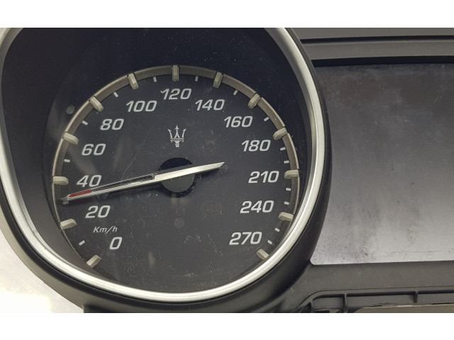 Přístrojová deska  Maserati Levante 2017 670106459, 670106459  