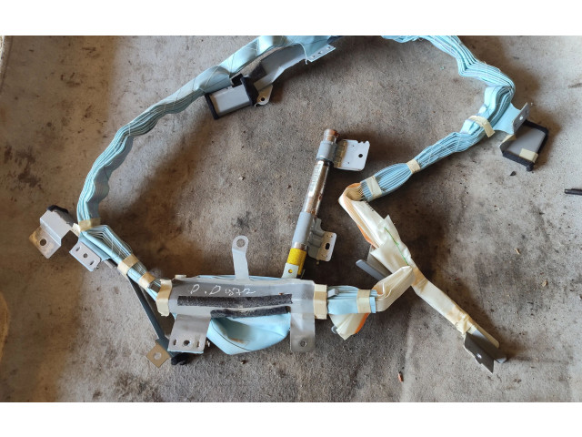 Боковая подушка безопасности    Subaru B9 Tribeca