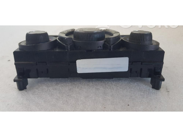 Блок управления климат-контролем    Peugeot 5008