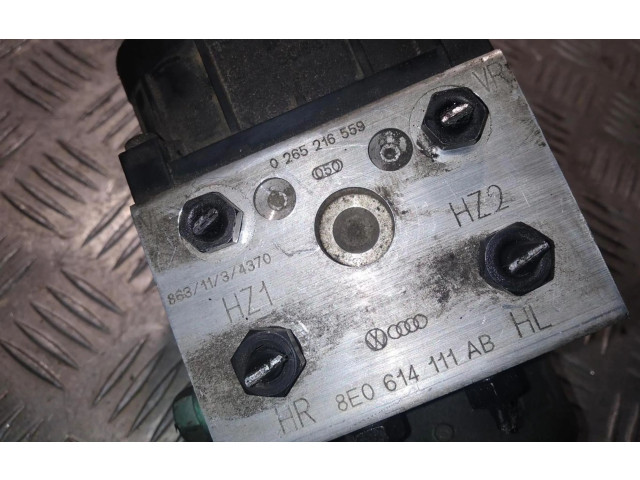 Jednotka ABS 8E0614111AB Volkswagen PASSAT