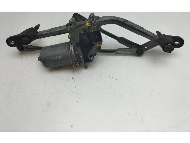 Двигатель стеклоочистителей