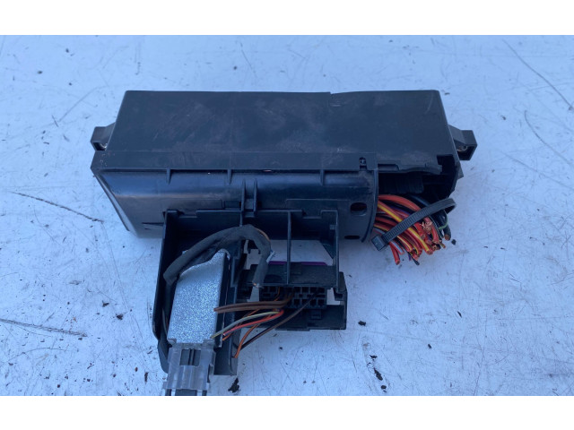 Pojistková skříňka TAB016482D Volkswagen Tiguan 2008