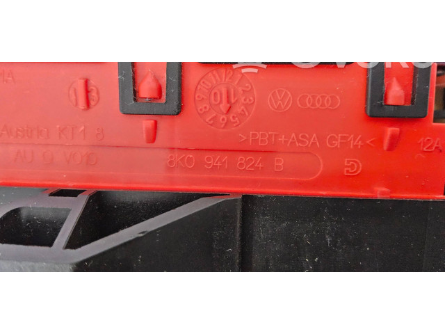 Блок предохранителей 8K0941824B Audi Q5 SQ5