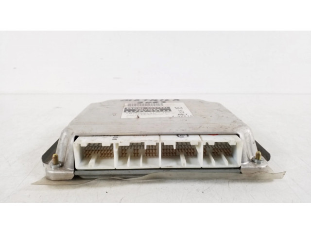 Řídící jednotka 89666-02133 Toyota Matrix (E130) 2003