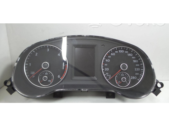 Панель приборов 5C6920872A   Volkswagen Jetta VI       