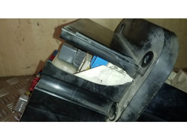 Блок предохранителей  3515170, 6849814   Volvo S70  V70  V70 XC    