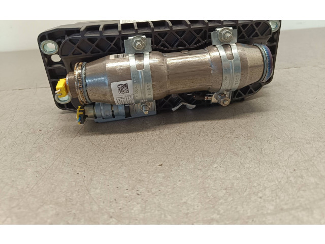 Подушка безопасности пассажира F042B84   Ford Scorpio