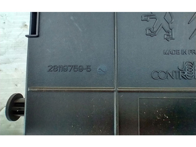 Блок предохранителей 28119759, 28119759 Citroen C5