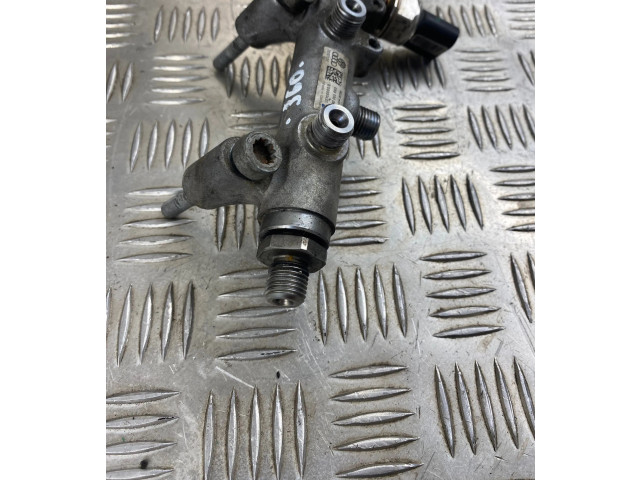 Vstřikovací lišta 059130089AB, 059130758E Audi Q7 4L