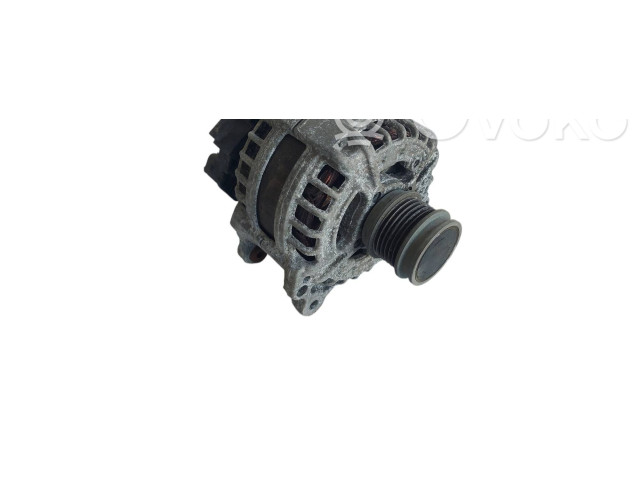 Генератор 05L903026N Audi Q3 F3