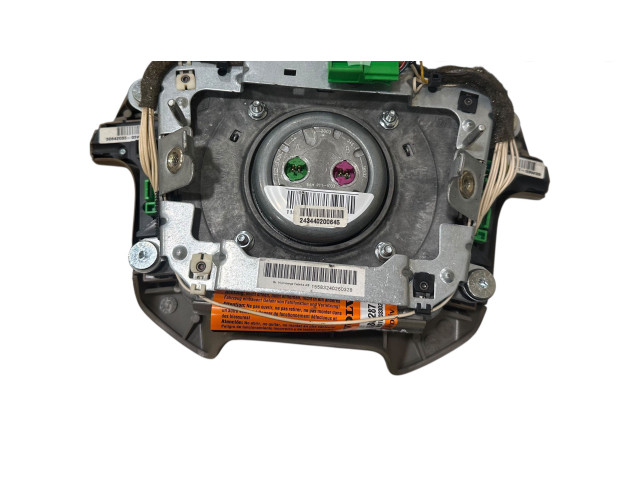 Подушка безопасности водителя 8686287, 70396100 Volvo V70