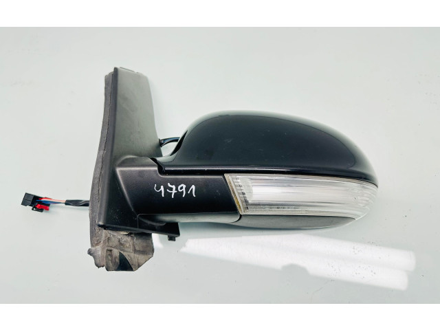Зеркало электрическое Volkswagen Golf Plus 2005 - 2013 года