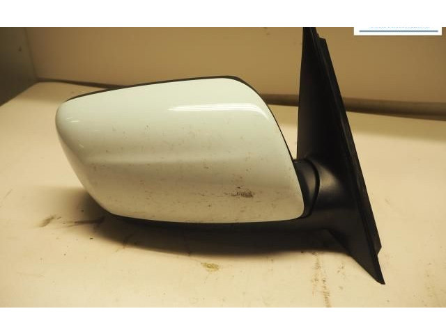 Зеркало электрическое KIA Venga - года