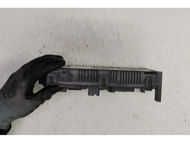 Pojistková skříňka Peugeot 5008 II 2016