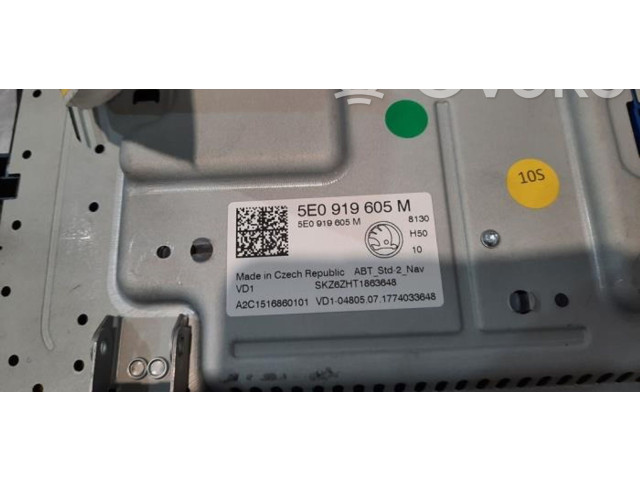 Дисплей    5E0919605M   Skoda Octavia Mk3 (5E)