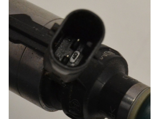 Vstřikovač 06L906036K Audi Q7 4M