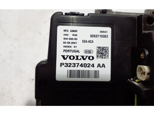 Панель приборов 32374024 Volvo S60