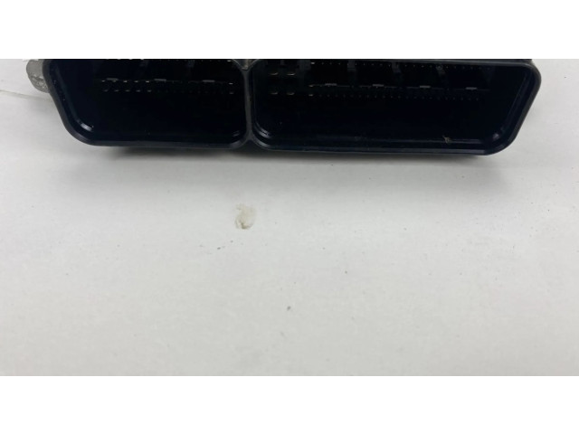 Блок управления двигателя 03C906027DA   Volkswagen Touran II