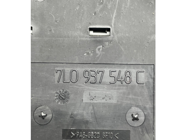 Pojistková skříňka 7L0937548C Audi Q7 4L 2013