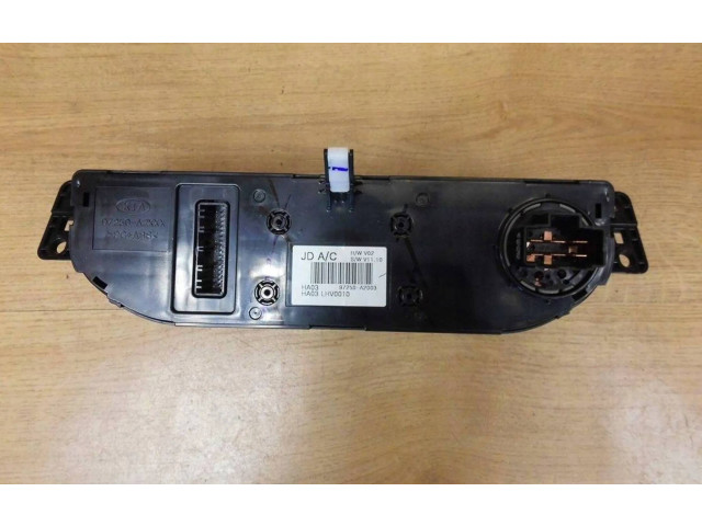 Блок управления климат-контролем 97250A2003   KIA Ceed
