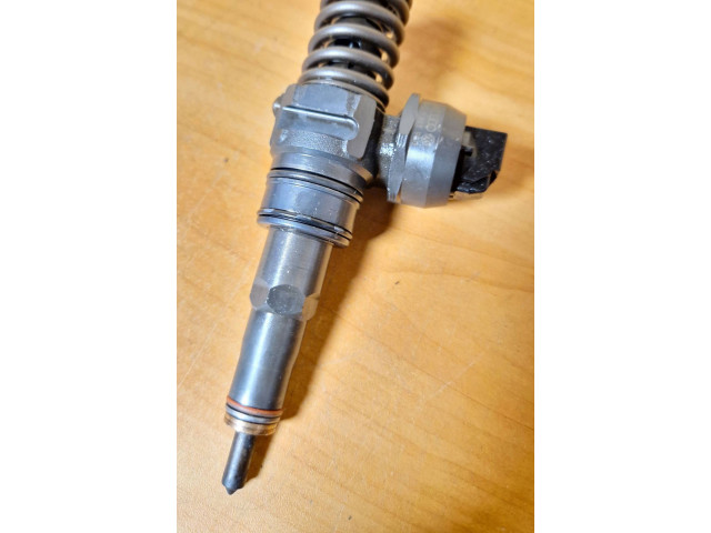 Форсунка 038130079 Skoda Superb B5 (3U)