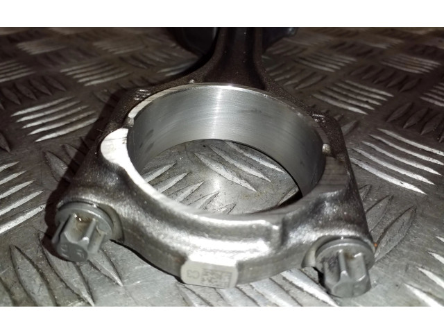 Поршень с шатуном 31460828 Volvo XC90