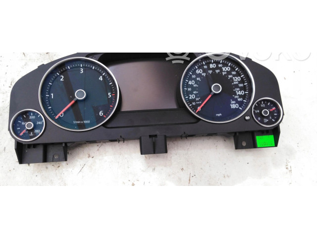 Přístrojová deska Volkswagen Touareg II 2010 7P6920980A