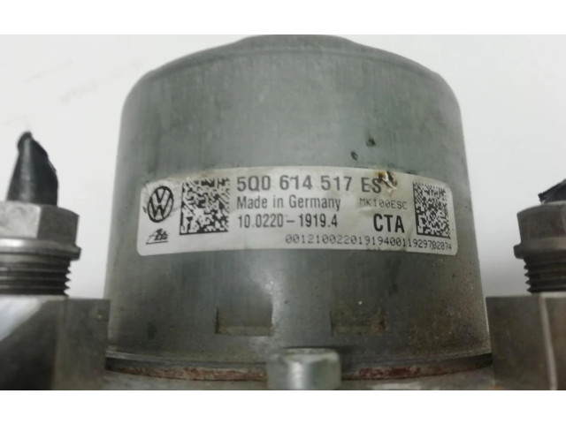 Блок управления АБС 5Q0614517ES   Volkswagen Golf VII