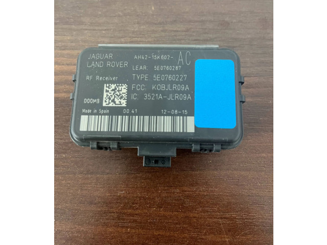 Блок подушек безопасности AH42-15K602-AC, 2000000399461 Jaguar XJ X351