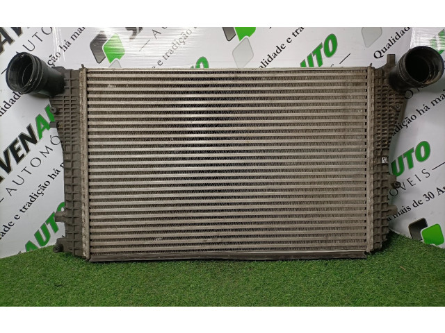 Интеркулер  SV22-05   Volkswagen Touran I 