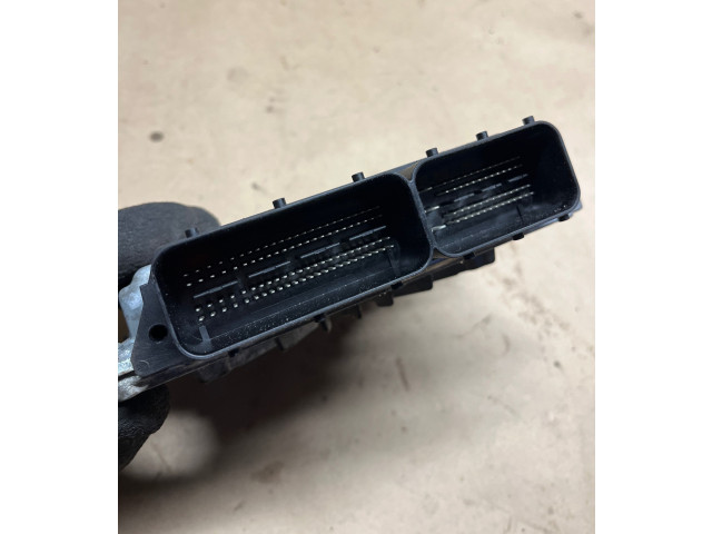 Řídící jednotka 31336983, 0281018414 Volvo V40 2012