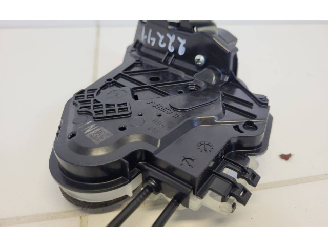 Zámek zadních dveří Peugeot 108 2021