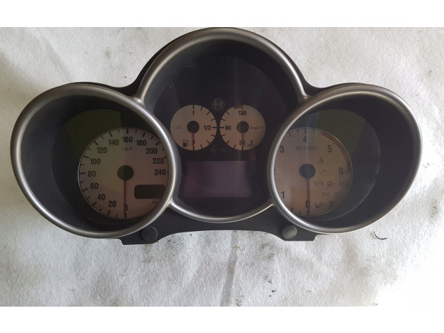 Панель приборов 735290191 Alfa Romeo 147