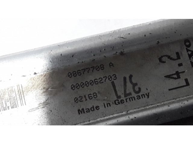 Блок управления двигателя 8677708   Volvo S60