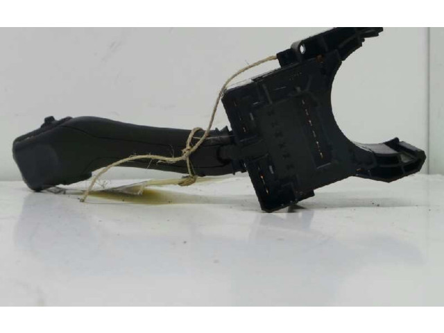 Ручка стеклоочистителей 4B0953503H Audi A3 S3 8L