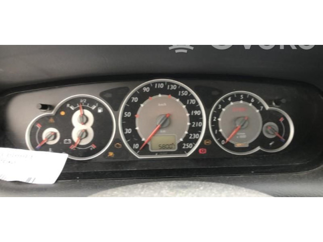 Панель приборов 8201059899   Citroen C5       