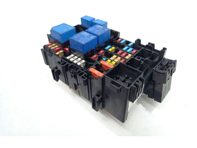 Pojistková skříňka 243805499R, 63570069 Renault Captur 2020